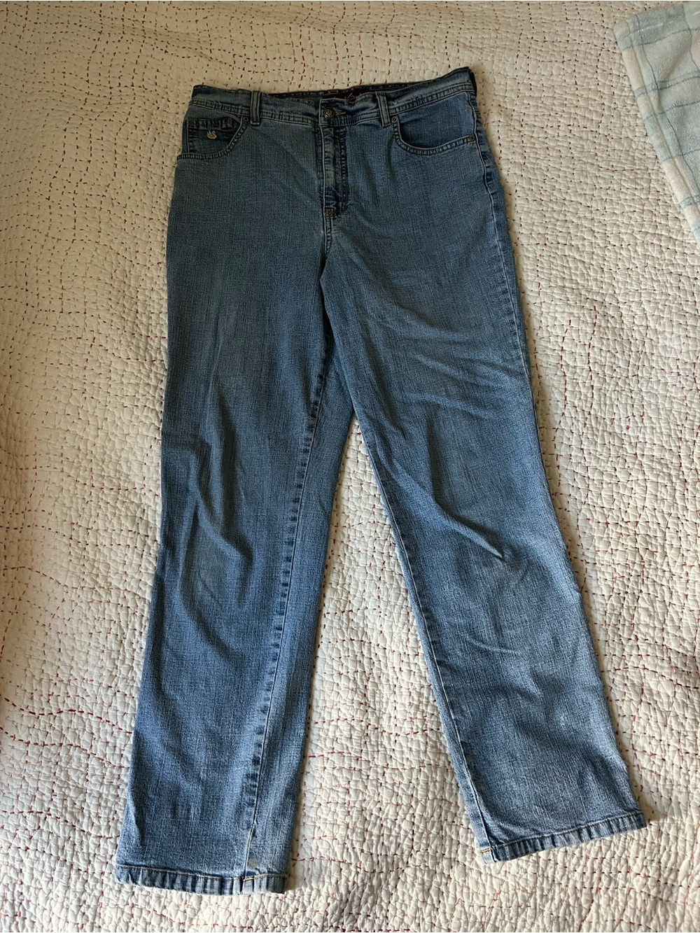 Gloria Vanderbilt Light Blue Straight-Leg Jeans